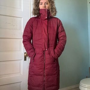 Red Columbia winter coat down-fill with removable hood